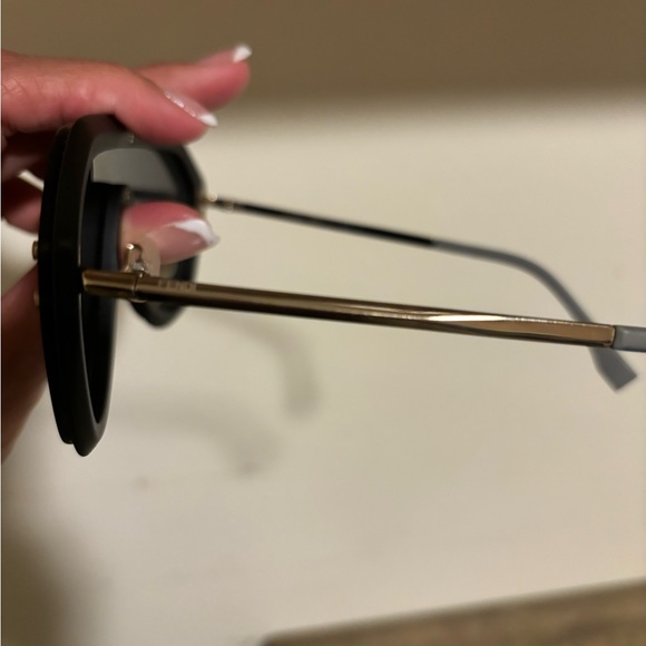 FENDI Zucca FF Logo shield  sunglasses - Picture 1 of 5